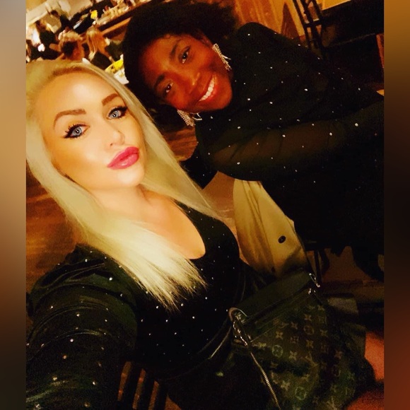 Meet your Posher, Lucy - Picture 1 of 1